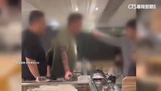 一句「你看起來像茶碗蒸」　壽司店顧客爆肢體衝突