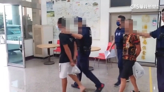 膽大包天！當警面前鬥毆砸車　警鳴槍嚇阻