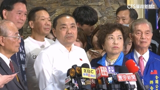 主帥對談促合？　柯鬆口可考慮　侯：管道暢通