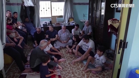 戰火中互助! 巴裔男收容90人同擠一公寓避難