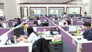 行政工作「月薪5萬、年終3個月」　24歲OL迷惘：該趁年輕多嘗試？