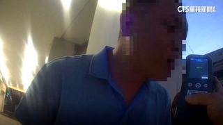 男酒駕違規被攔停　女友人車內急換位　警當場戳破