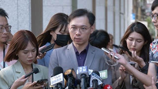 郭台銘赴選委會送交連署書　連署書數量未公開　黃士修：遠超過門檻