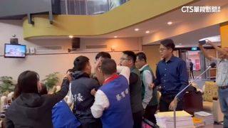 台南議會連3天爆衝突　議員勸架撞頭掛彩送醫