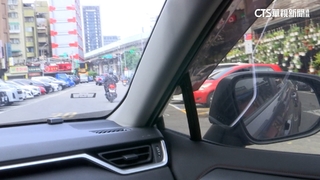 男倒地遭休旅車輾過　女駕駛：沒看到有人倒地