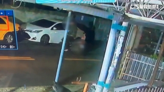 圖方便！　駕駛粗暴移機車到紅線　騎士氣炸喊告