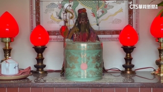 客要求「咖啡.巧克力」放供桌　外送員笑：土地公點的？