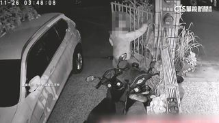 柯文哲競選海報遭撕　台中市黨部籲：理性選舉