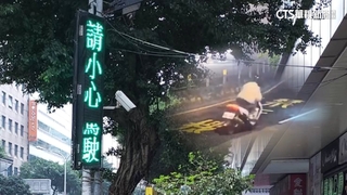 騎士夜市撞壞20萬看板！　人消失肇逃拒賠