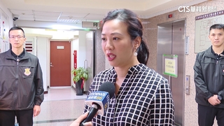 外交部電請外館查吳欣盈國籍　柯批中央失職