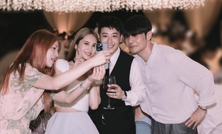 陷《不良笑花》回憶殺！楊丞琳、陳妍希出席潘瑋柏婚禮 李榮浩甜蜜相伴