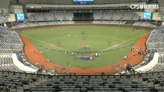 大巨蛋變「迷宮」？　一家4口受困神祕空間