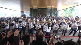 北上前快閃演出　「橘色惡魔」旋風再度席捲高雄