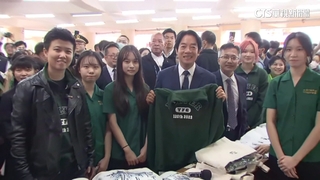 赴北一女校慶被問課綱　賴清德聽「好帥」秒轉頭