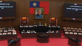 槍砲彈藥刀械管制條例三讀通過 公然開槍可判刑7年以上