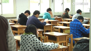 遭控寒流禁穿保暖衣物？　校方：並未禁止