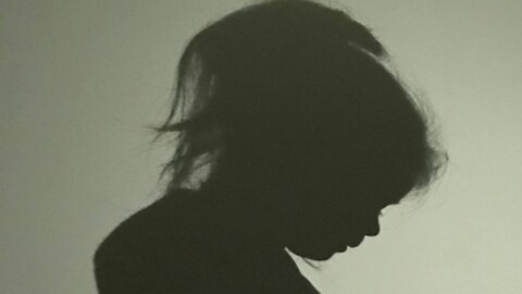 控國中公民男師「變態跟蹤狂」 法官一查:妳才是性騷犯