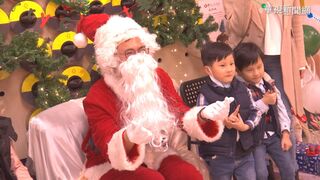 小一課本「耶誕禮物是爸爸買的」　家長怒：80歲都信土地公 不讓8歲信耶誕老公公？