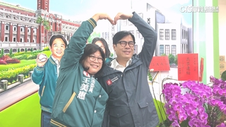 拚選戰！　陳其邁陪王美惠車掃　侯.馬.朱站台張秀華