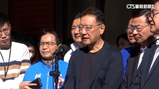 當母雞！　演講.輔選.掃街　藍綠白3副手積極拉票