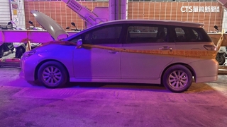 驚！警車被縱火還不知　靠「熱心民眾通報」急滅火