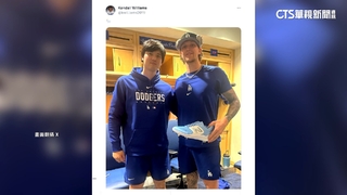 大谷「道奇藍」訓練衣現身　隊友索取簽名鞋讚「山羊」