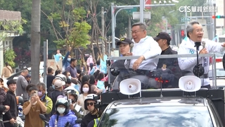 賴固票.侯柯搶票　　藍綠白大台南各自車掃拚場
