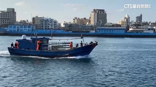 中國漁船越界蛇行拒檢　澎湖海巡登船帶回6人