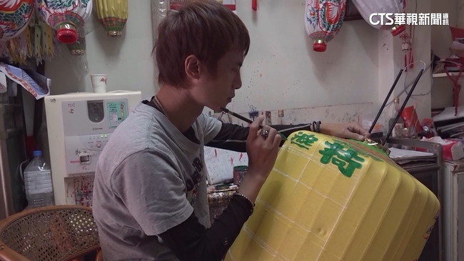 【台語新聞】不忍技藝失傳！　北港藝師返鄉傳承六代燈籠工藝 | 華視新聞