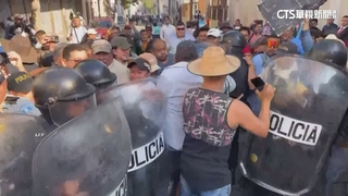 國會爆推擠　友邦瓜地馬拉總統拖到凌晨就職