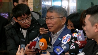 陳佩琪爆侯友宜打電話遭柯拒接？　柯文哲：手機大多是助理在拿