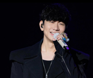 中國歌迷搶林俊傑門票卻變林子祥　平台稱「歌迷誤點」拒退票