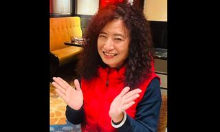 做自己！蔡培慧新髮型「爆炸頭」亮相　喊「為自己認真活一次」