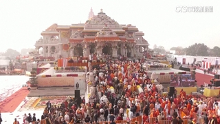 印度超貴重神像！15kg黃金打造.鑲1.8萬顆鑽石