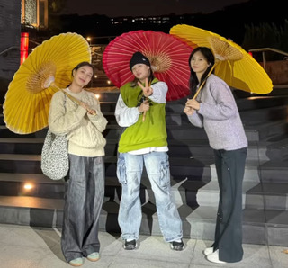 TWICE官方PO成員台灣遊影片 粉淚喊：太感動