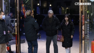 愛莉莎莎現身尾牙　民眾黨：邀貴賓參加感恩餐會