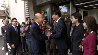 「韓江配」拜會民眾黨團！遭批私設刑堂 韓國瑜駁：良性又健康