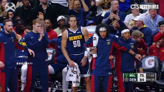 金塊「小丑」又是大三元！　「老河流」執教公鹿首戰吞敗