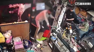 宮廟陣頭成員爆砸夜市攤位　觀光客被嚇壞