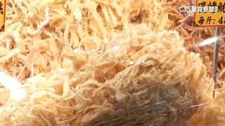 年節高熱量零食　魷魚絲.堅果.麻花捲全上榜