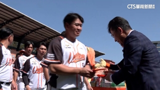 球員生涯最後一次團拜？　統一獅潘威倫：今年拚破150勝