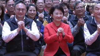 新春團拜被拱「選總統」　盧秀燕乾尬笑：上班不談選舉