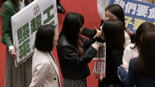 發文酸徐巧芯 遭質疑「外貌羞辱」　民進黨高雄市黨部：虛心接受大家指正