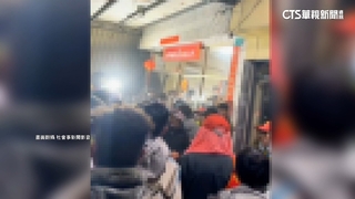 鹽水蜂炮開炸　男疑擋炮遭勸阻怒嗆廟方人員