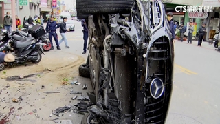 疑撿手機撞死外送員　22歲駕駛5萬交保