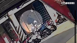 假買金飾真搶劫！男搶銀樓百萬金鍊　凌晨落網