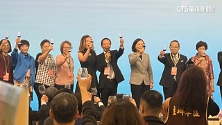 卸任倒數！蔡出席「小英之友會」春酒感謝8年支持