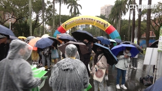 台大校園徵才博覽會登場！　逾300家企業設攤搶人才