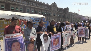 批政府失職！　墨西哥示威者「撞破總統府大門」