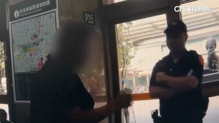 抽菸被取締「嗆警還作勢奪槍」　醉男遭判罰8萬元